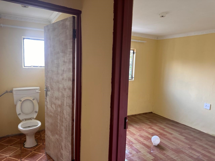 4 Bedroom Property for Sale in Blomanda Free State